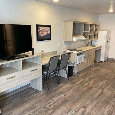 Woodspring Suites Charlotte Airport Zewnętrze zdjęcie