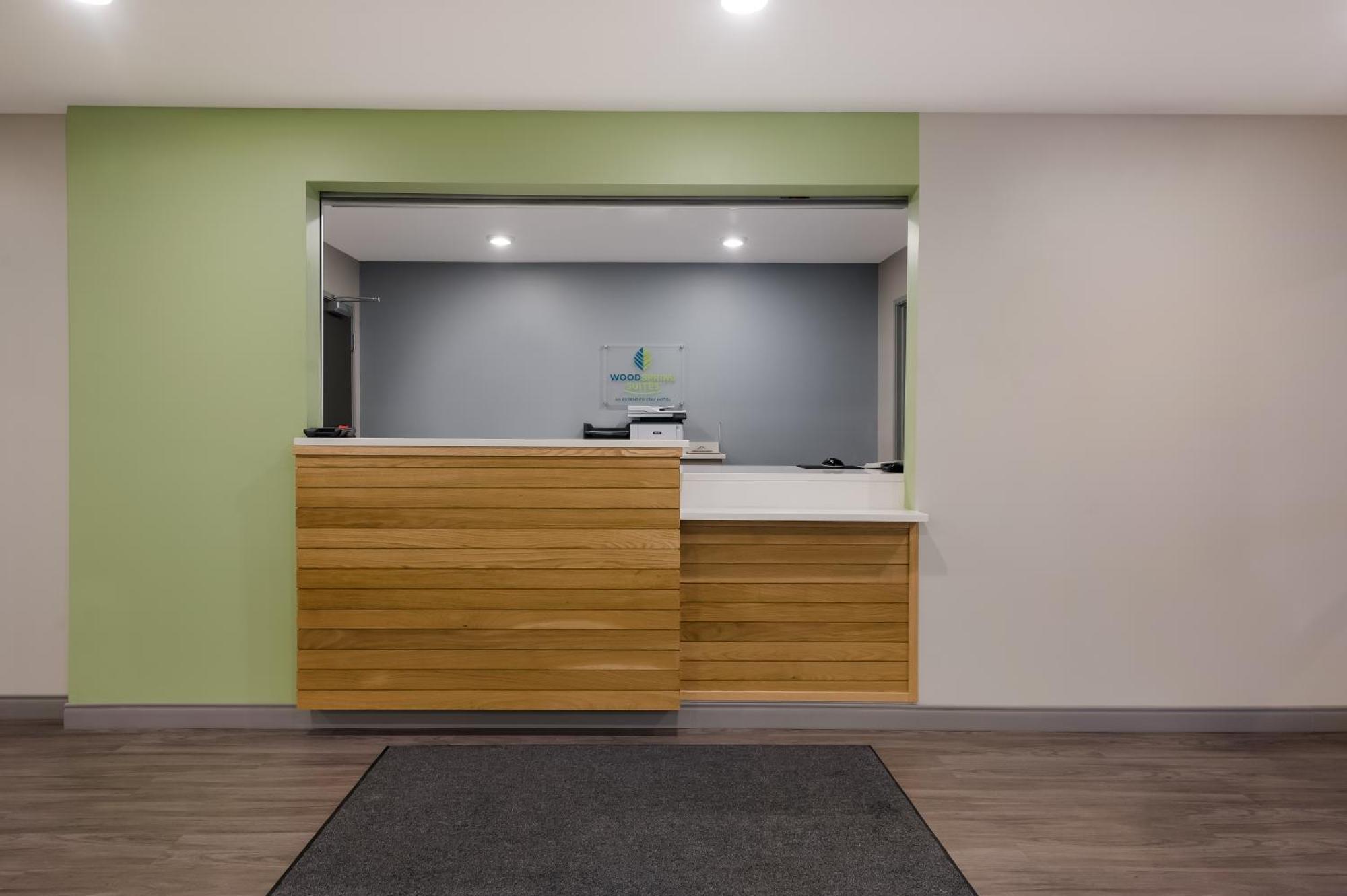 Woodspring Suites Charlotte Airport Zewnętrze zdjęcie