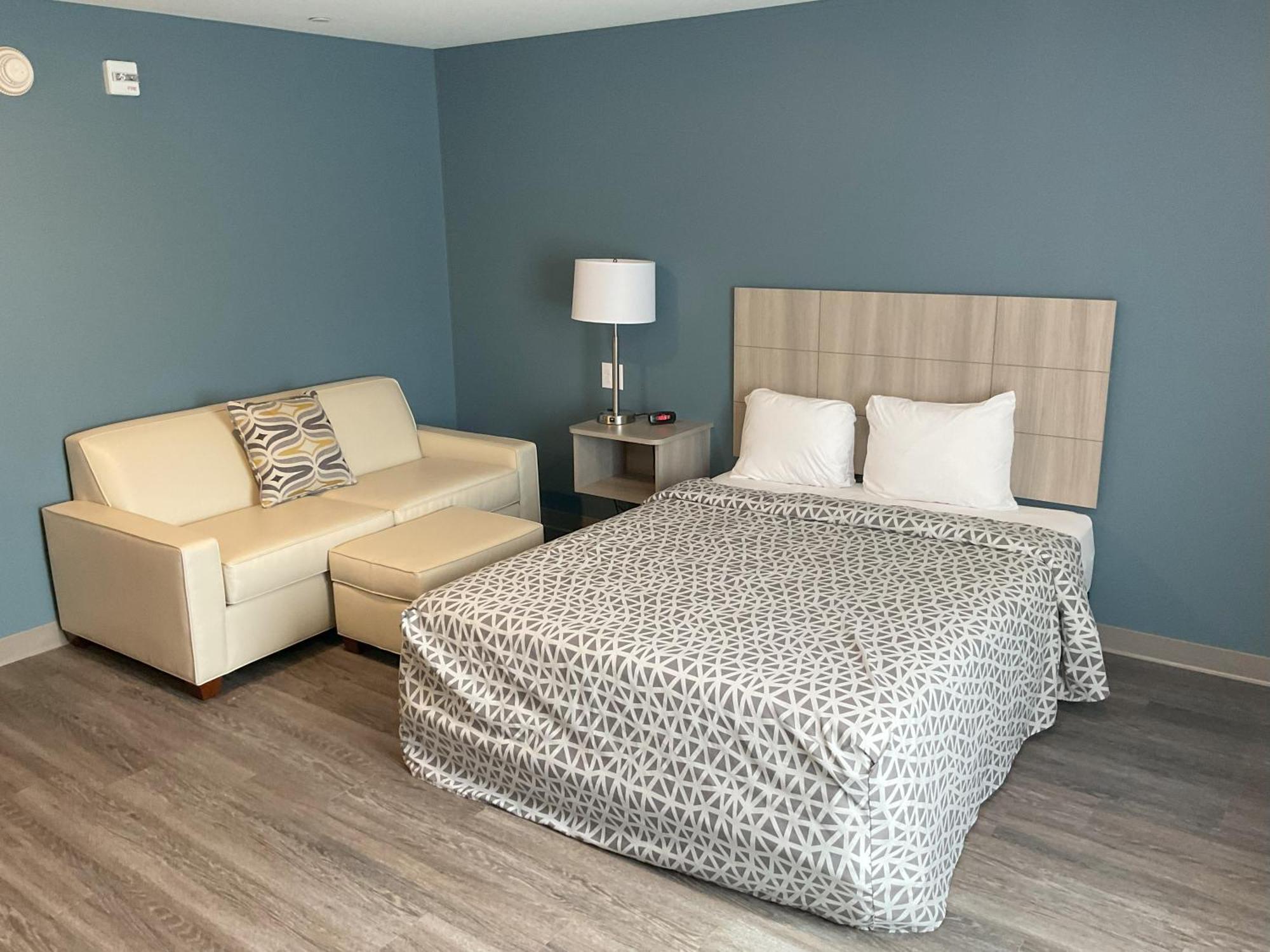 Woodspring Suites Charlotte Airport Zewnętrze zdjęcie